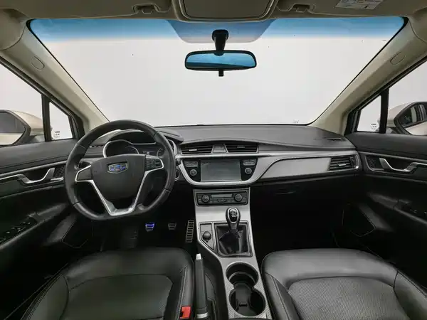 Geely Emgrand GS 2017