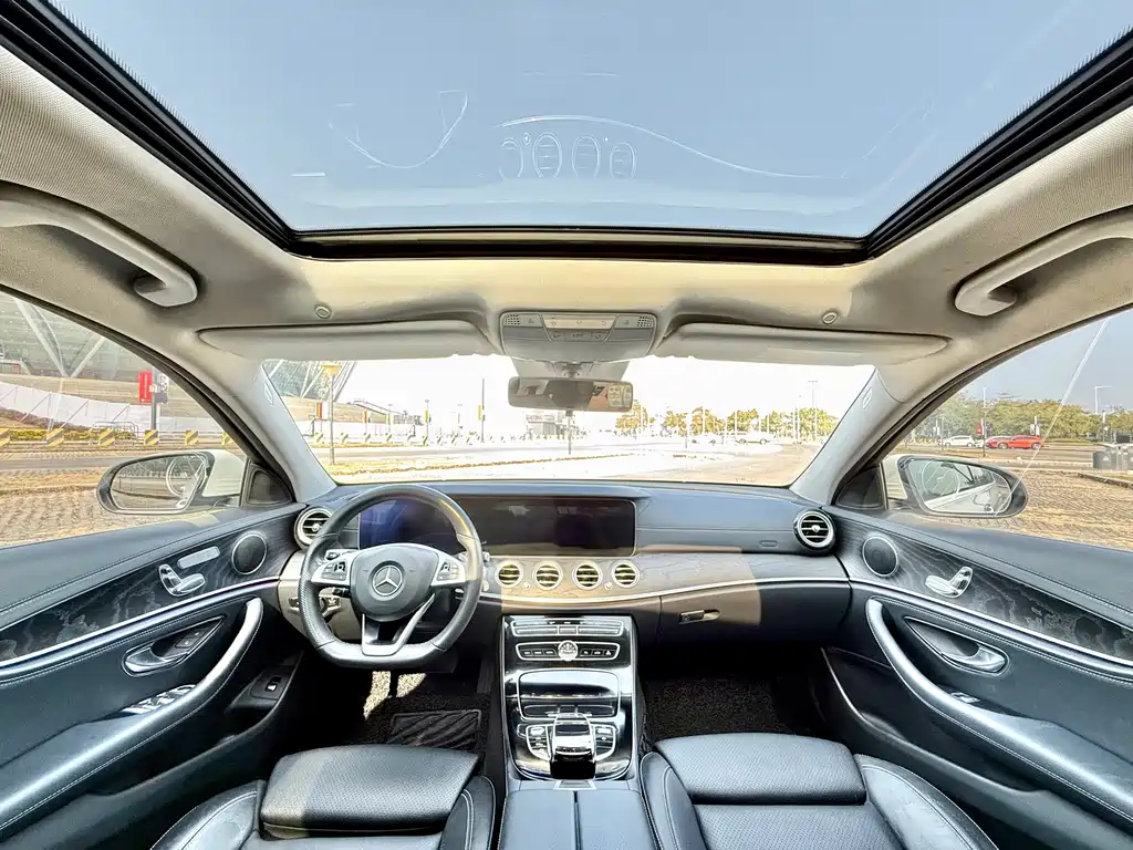 Mercedes-Benz E-Class 2017 — фото 10