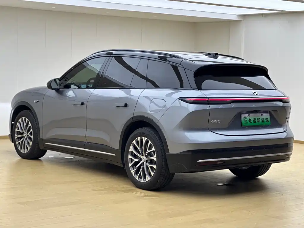 NIO ES6 2025