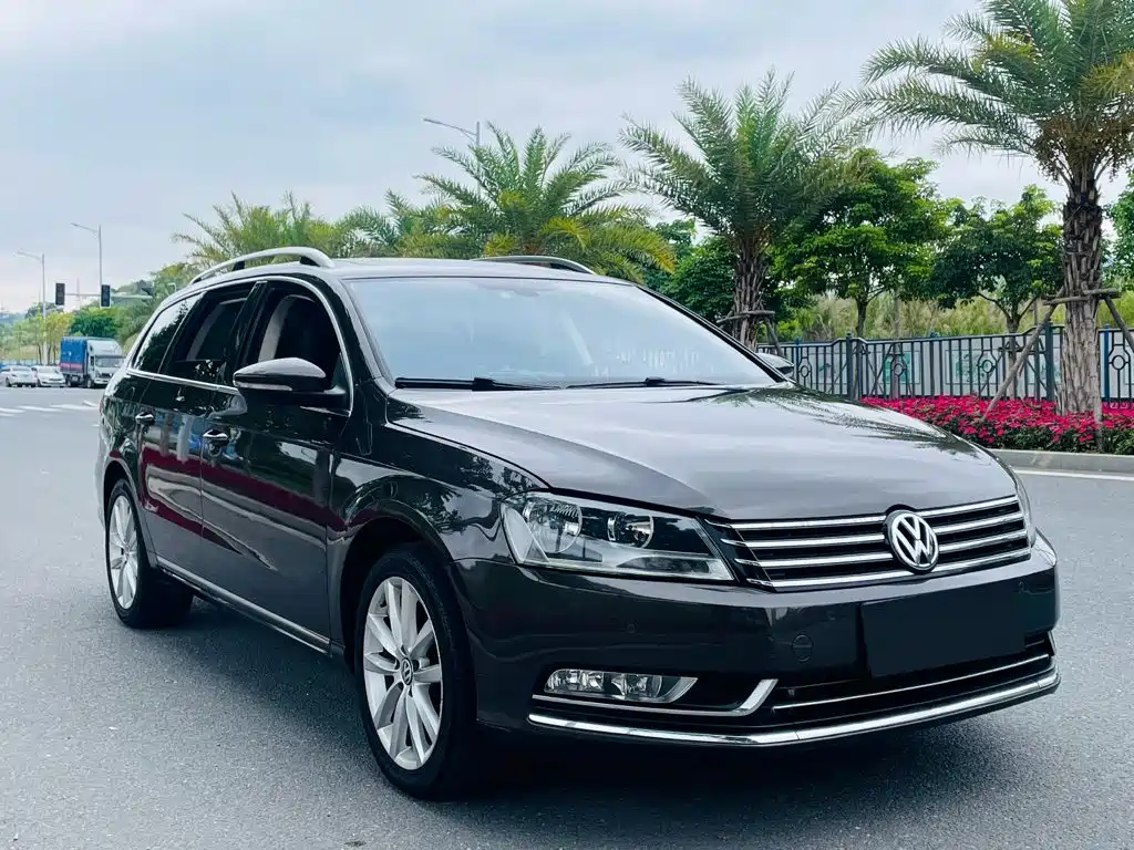 Volkswagen Magotan 2015
