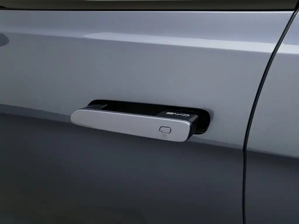 BYD Seal 2023 — фото 18