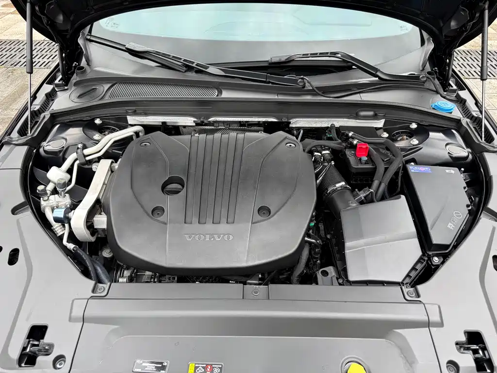 Volvo S90 2023 — фото 27