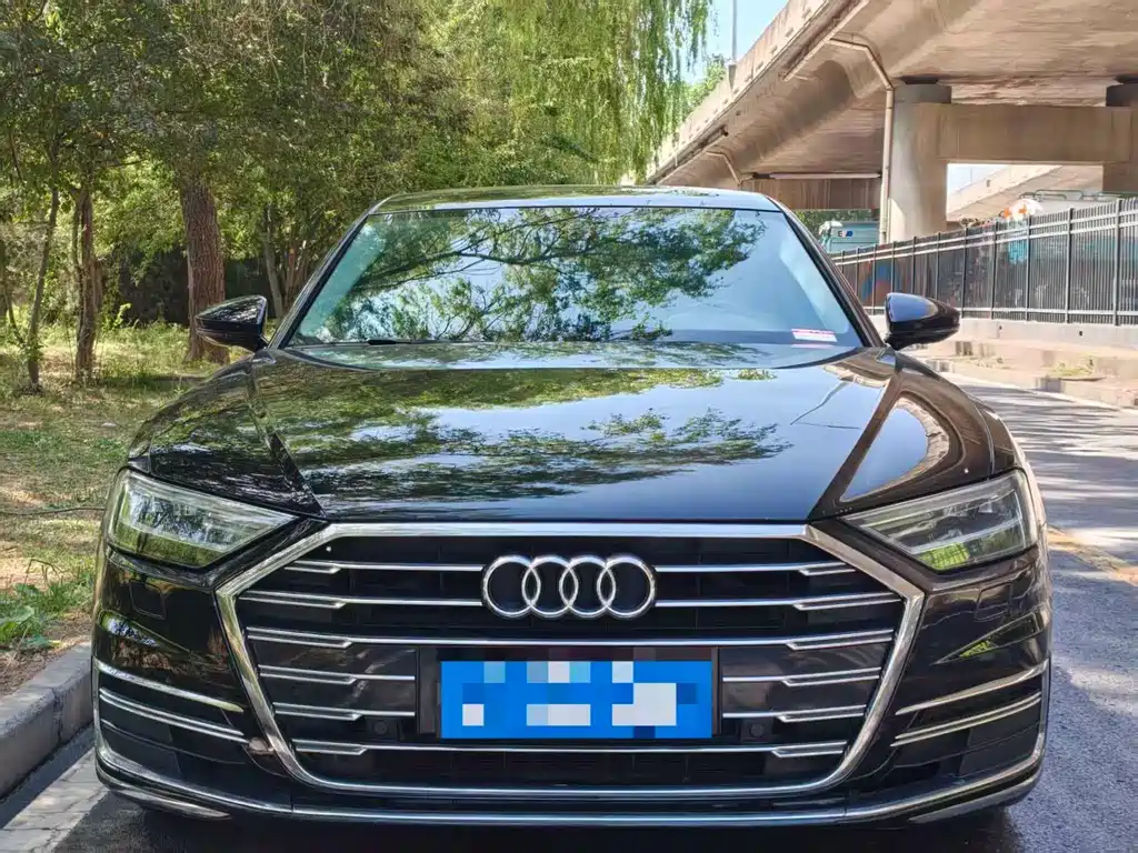 Audi A8 2022