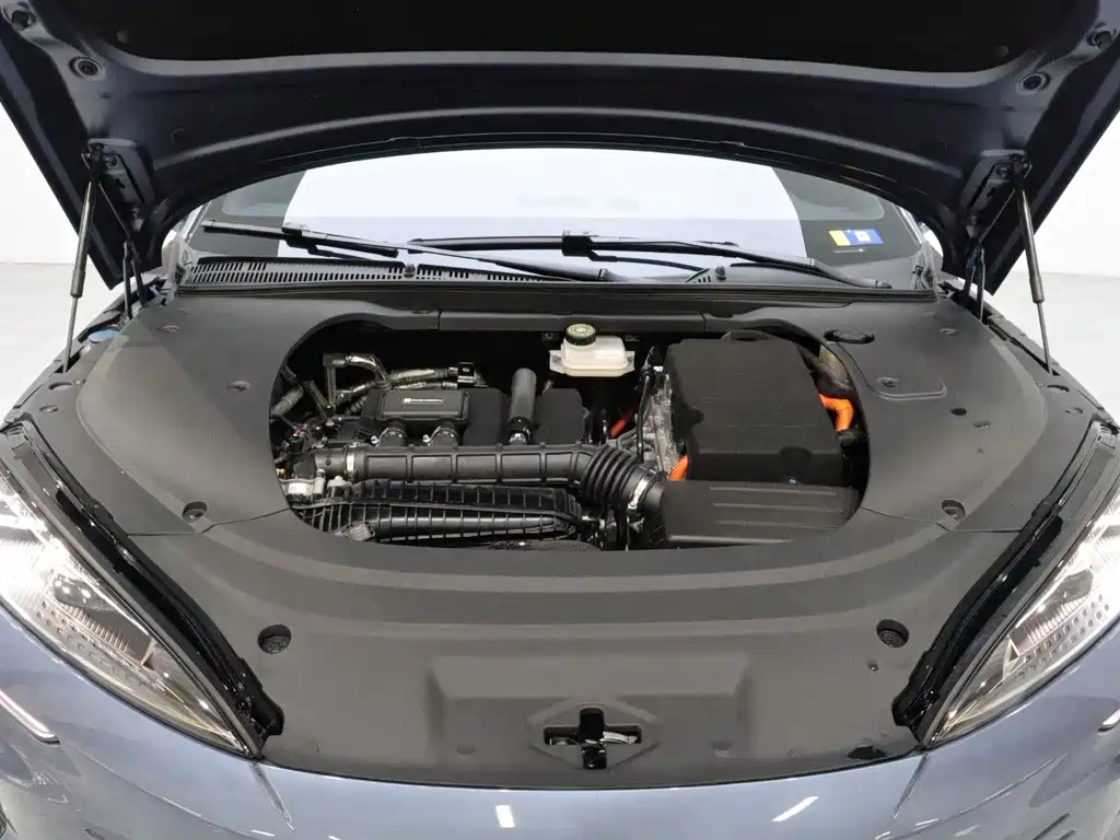BYD Seal 07 DM-i 2025 — фото 20