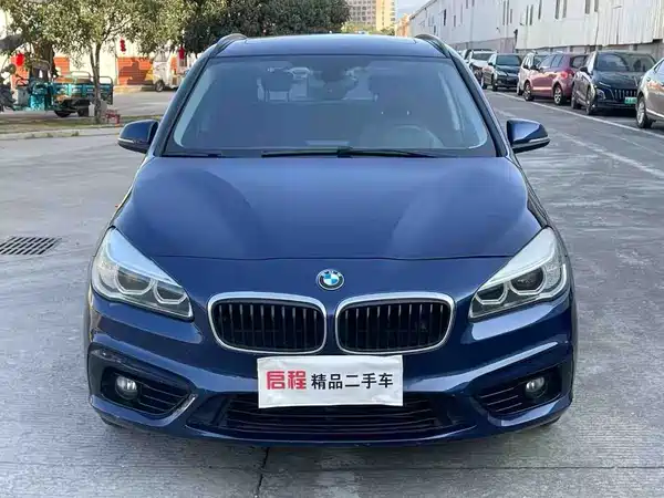 BMW 2 Series Station Wagon 2016