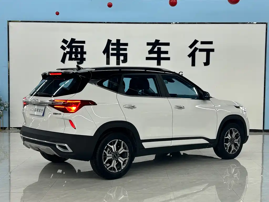 Kia KX3 2022 — фото 13