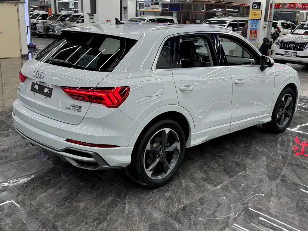 Audi Q3 2022