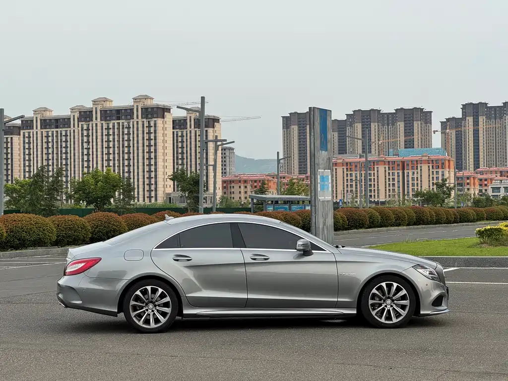 Mercedes-Benz CLS 2015