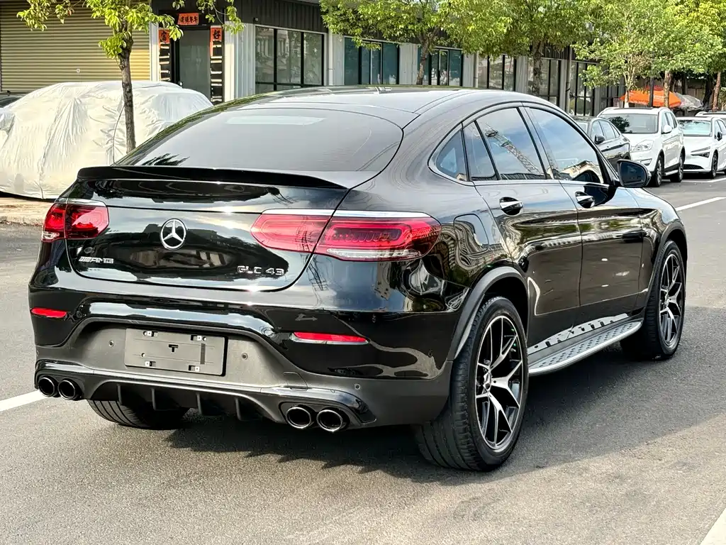 Mercedes-Benz GLC Coupe AMG 2022 — фото 3