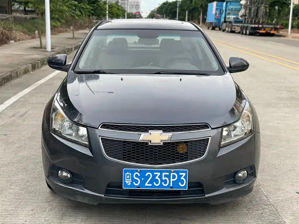 Chevrolet Cruze 2011 — фото 11