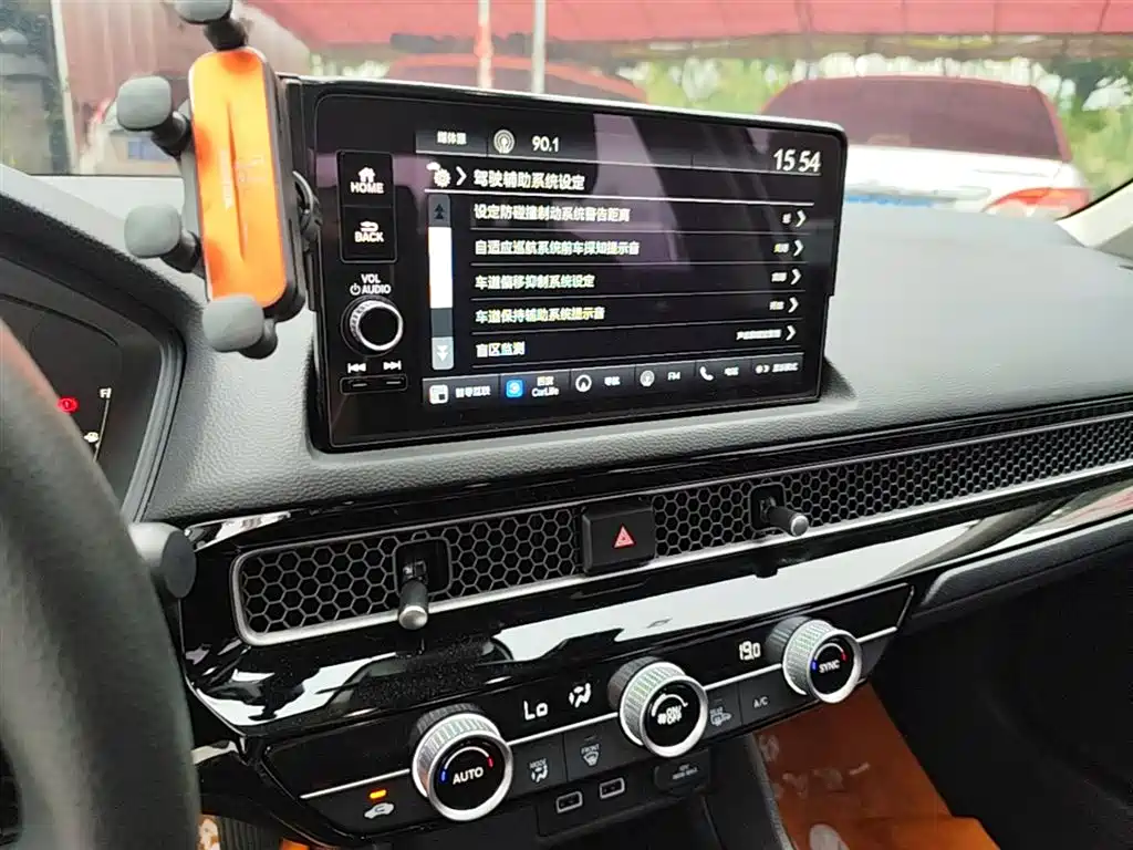 Honda Civic 2023 — фото 13