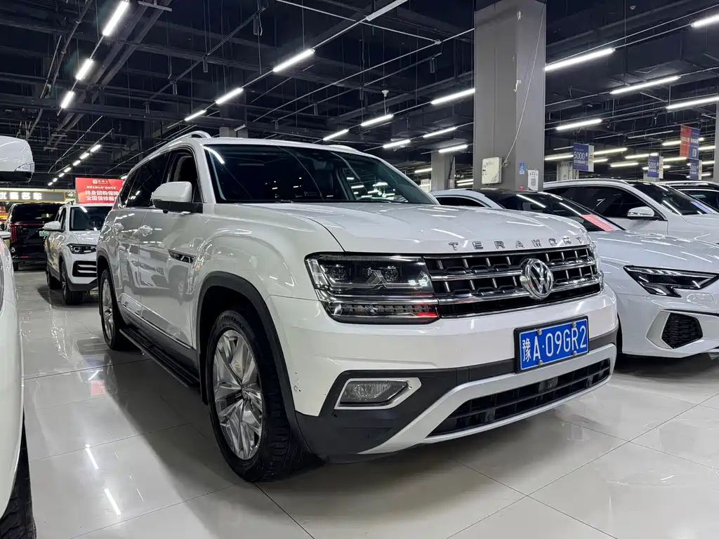 Volkswagen Teramont 2018 — фото 13