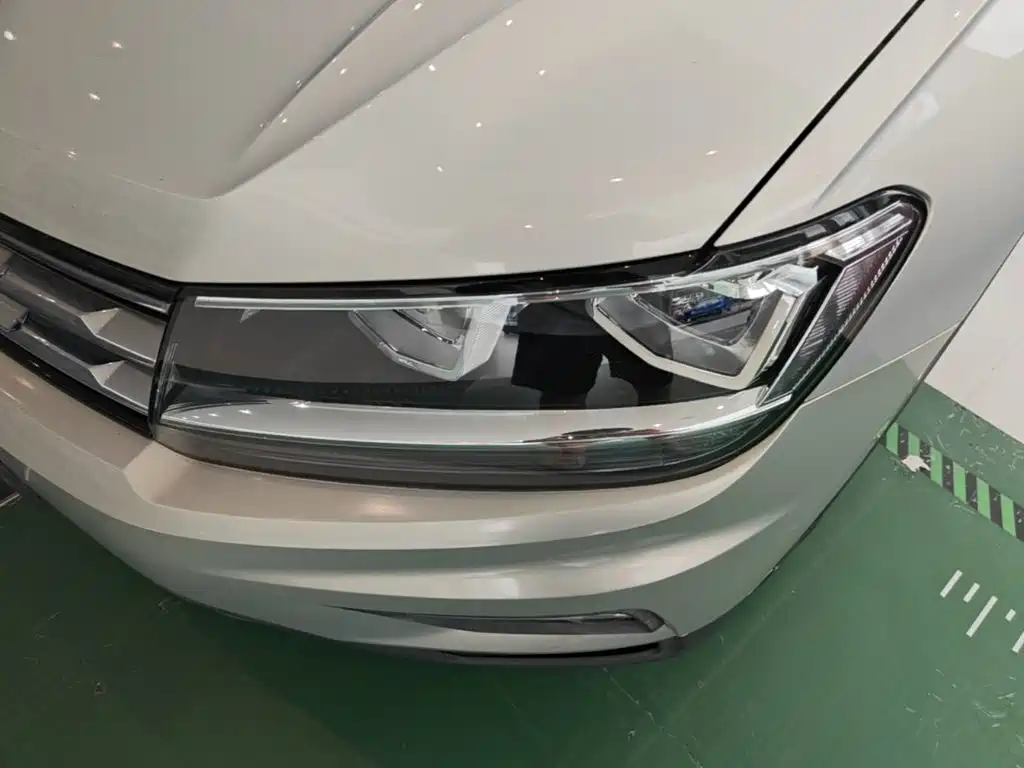 Volkswagen Tiguan L 2017 — фото 24