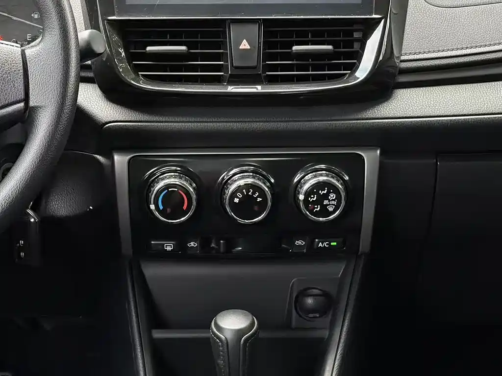 Toyota Vios 2018 — фото 11