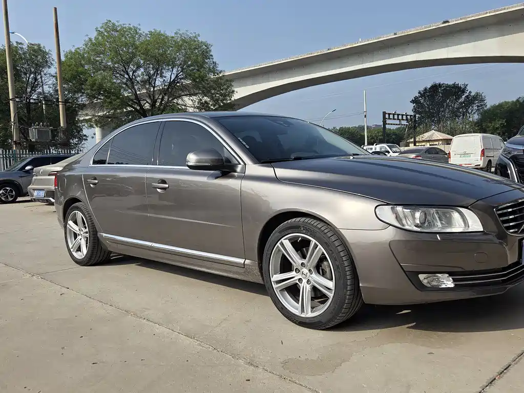 Volvo S80L 2017 — фото 2