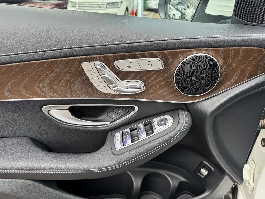Mercedes-Benz GLC 2021 — фото 14