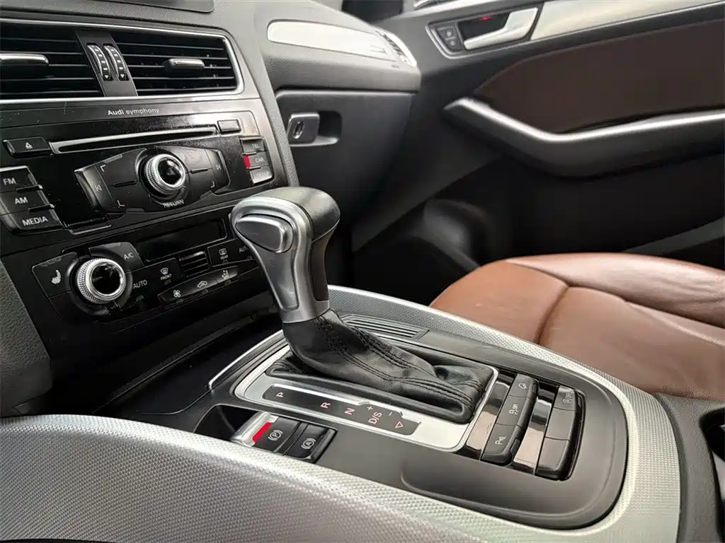 Audi Q5 2016 — фото 11