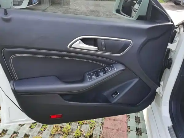 Mercedes-Benz CLA 2017