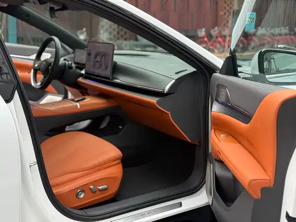 Buick Zhijing L7 2025