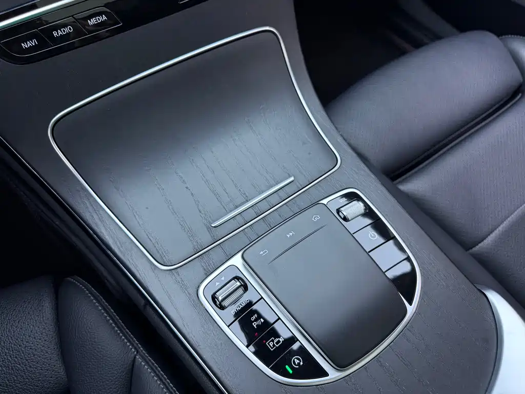 Mercedes-Benz C-Class 2021 — фото 15