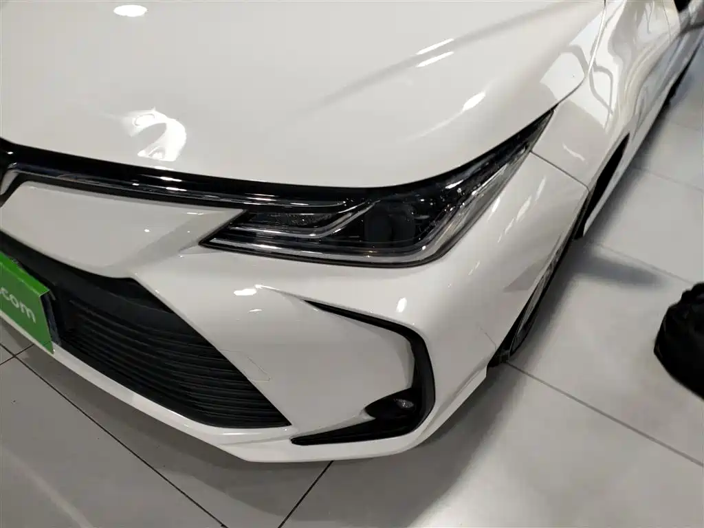 Toyota Corolla 2021 — фото 23