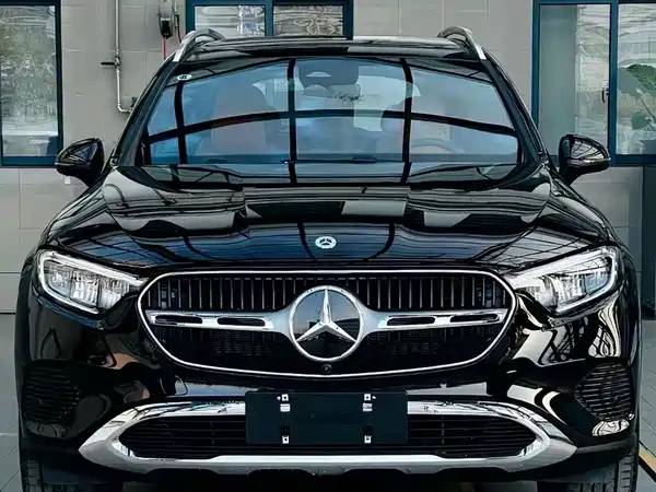 Mercedes-Benz GLC 2025