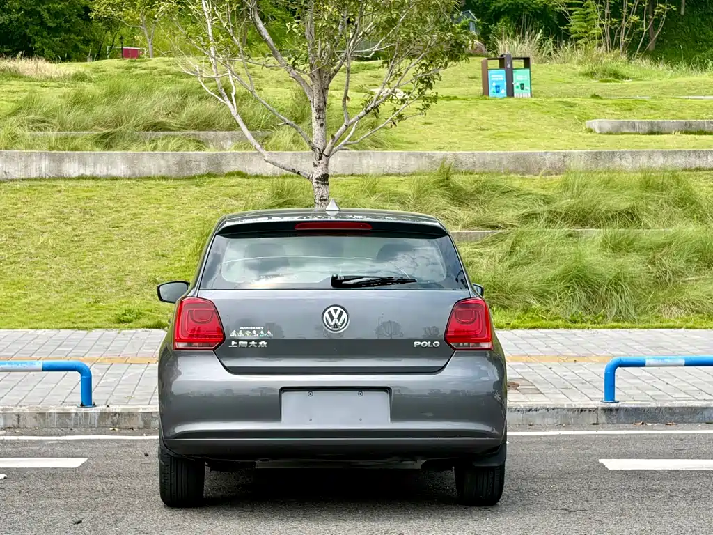 Volkswagen Polo 2014