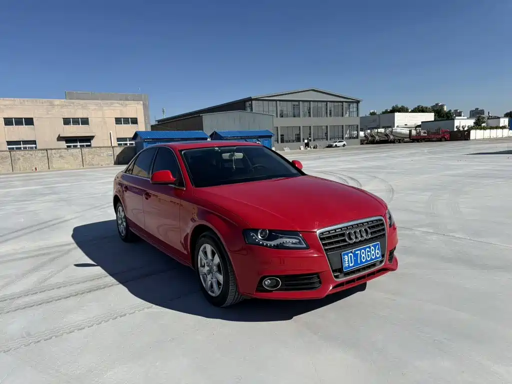 Audi A4L 2012