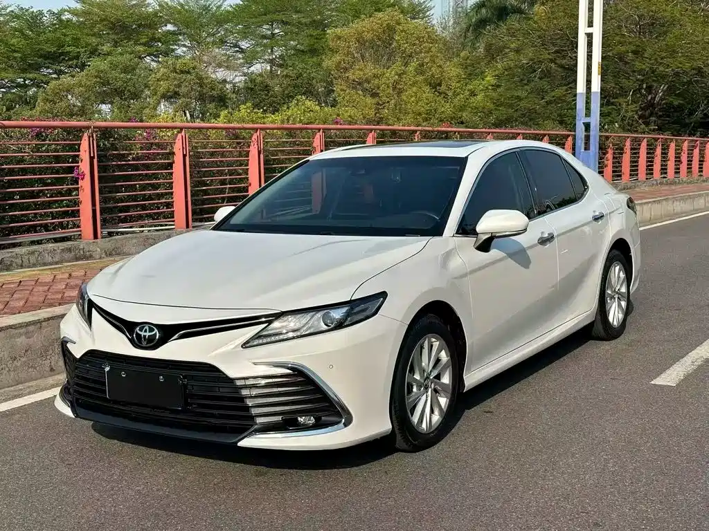 Toyota Camry 2022