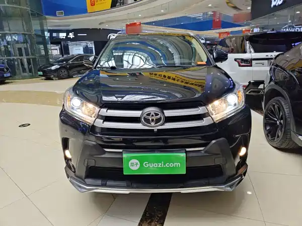 Toyota Highlander 2019
