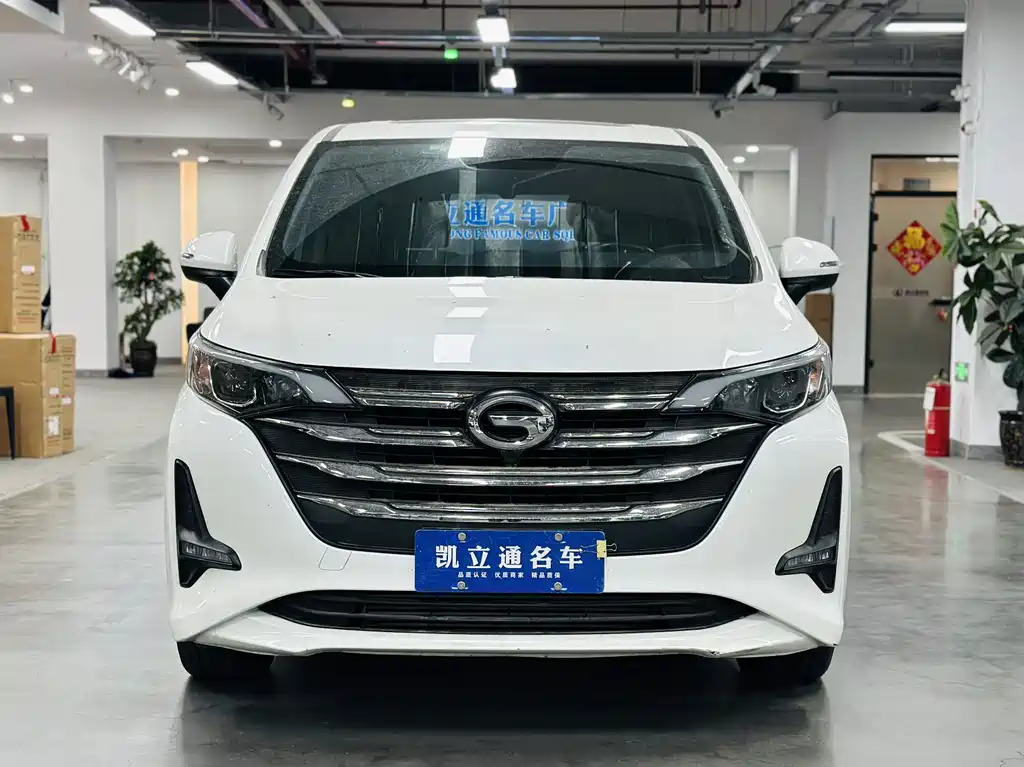 GAC Motor Trumpchi M6 2021 — фото 2