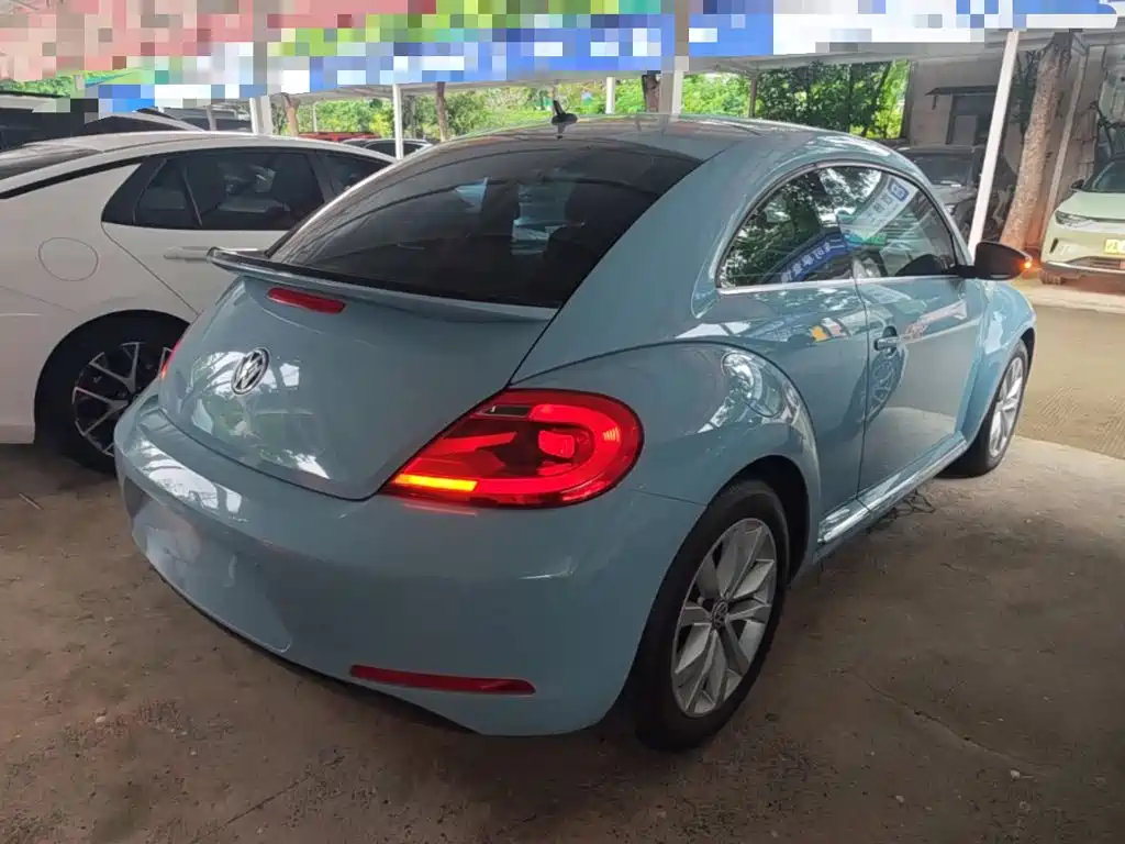 Volkswagen Beetle 2015