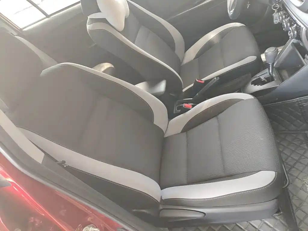 Toyota Yaris L 2022 — фото 20