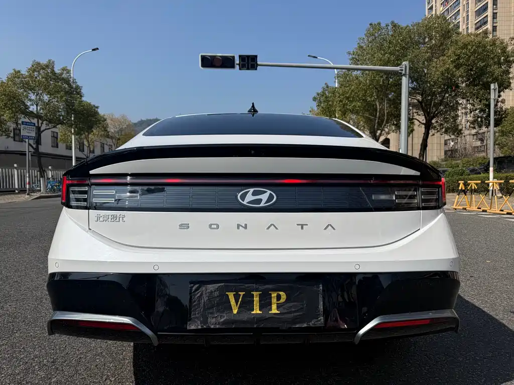 Hyundai Sonata 2025 — фото 12