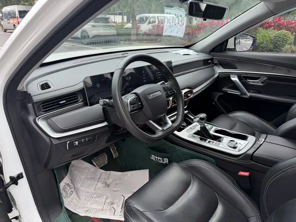 Jetour Jietu X70 PLUS 2020 — фото 11