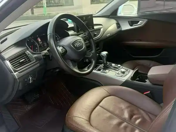 Audi A7 2012