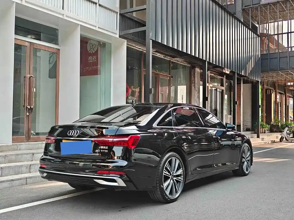 Audi A6L 2023