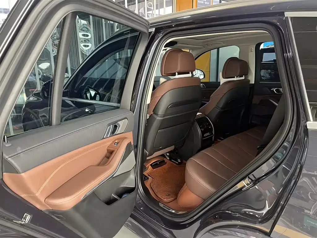 BMW X5 2022