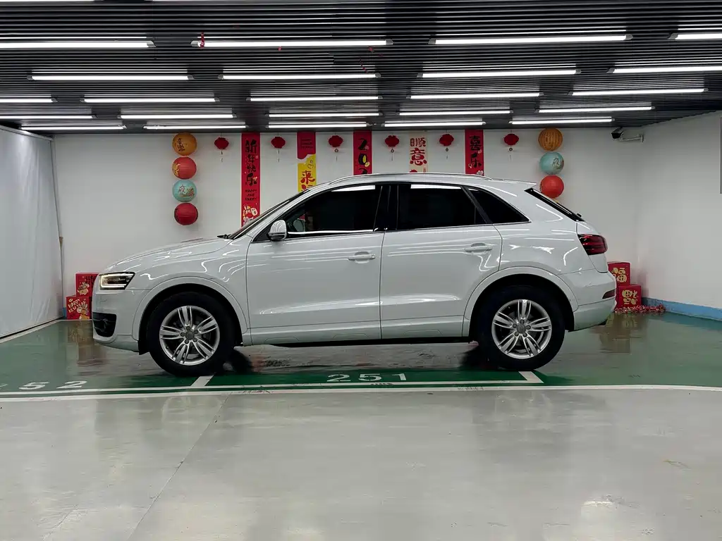 Audi Q3 2014 — фото 4