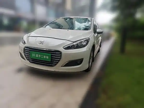 Peugeot 308 2016