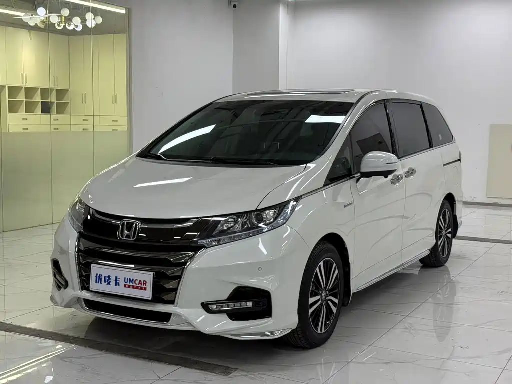 Honda Odyssey 2021 — фото 1