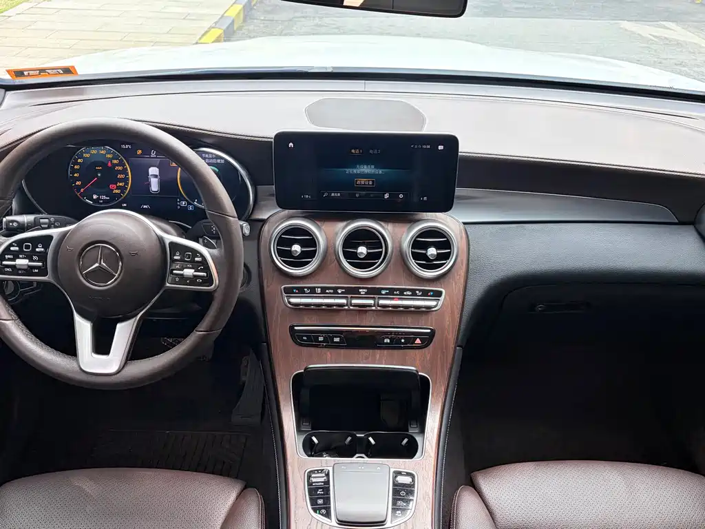 Mercedes-Benz GLC 2020 — фото 9