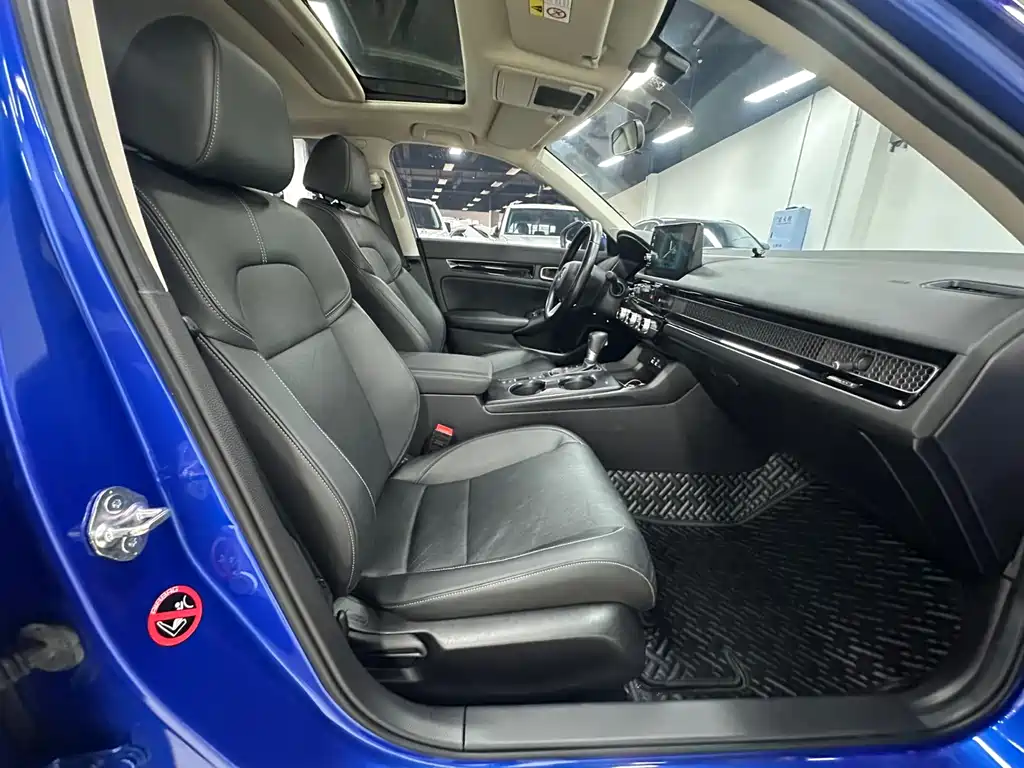 Honda Civic 2021 — фото 11
