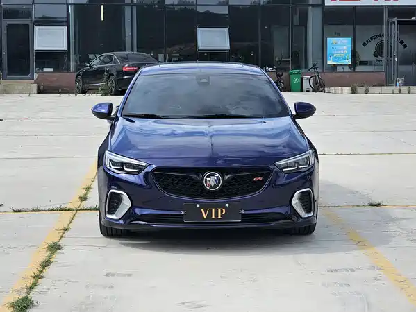 Buick Regal 2018