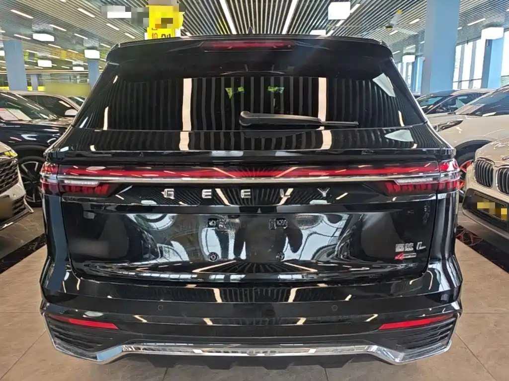 Geely Xingyue L 2025
