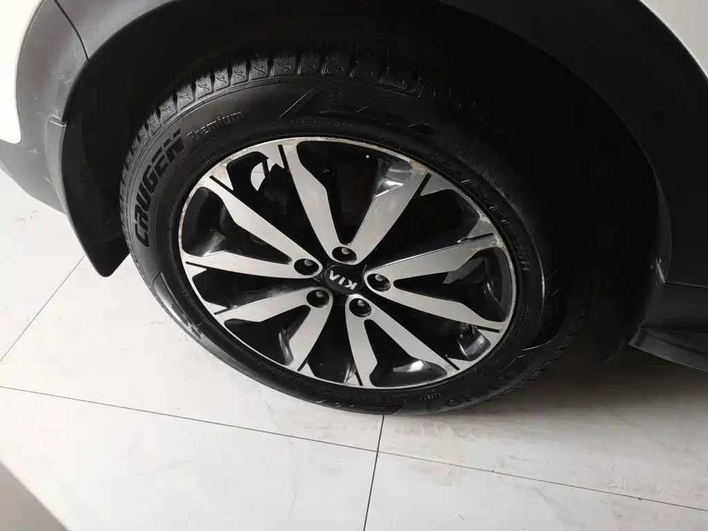Kia KX5 2016 — фото 25