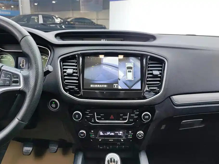 Geely Vision X6 2016 — фото 13
