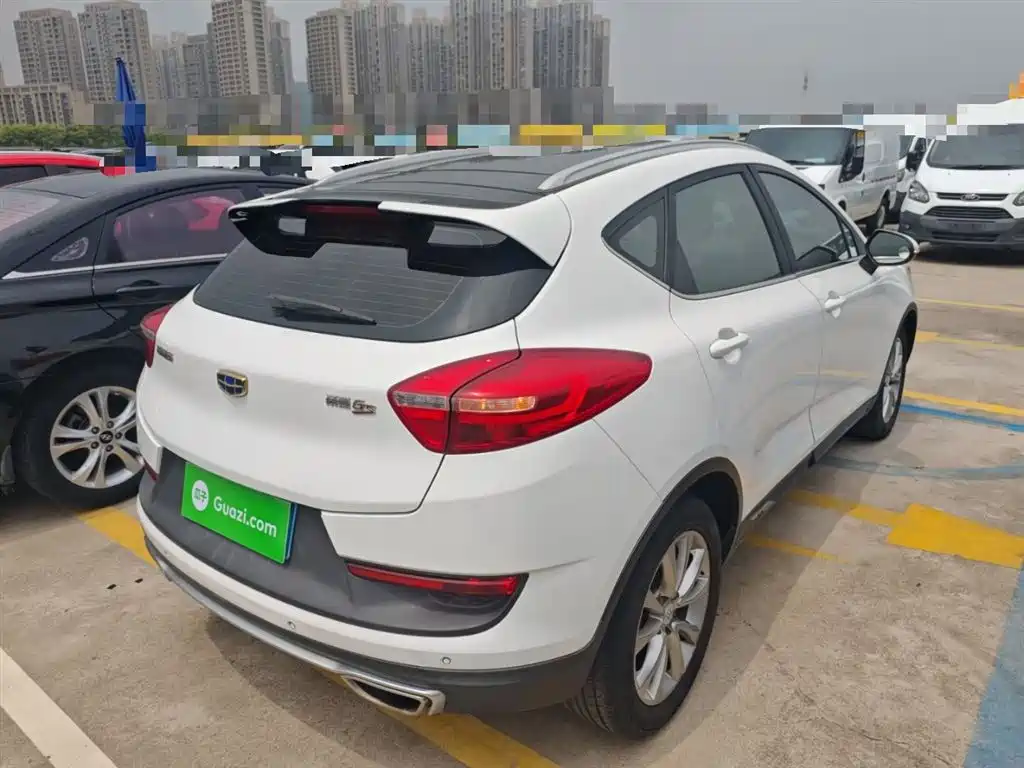Geely Emgrand GS 2018 — фото 7