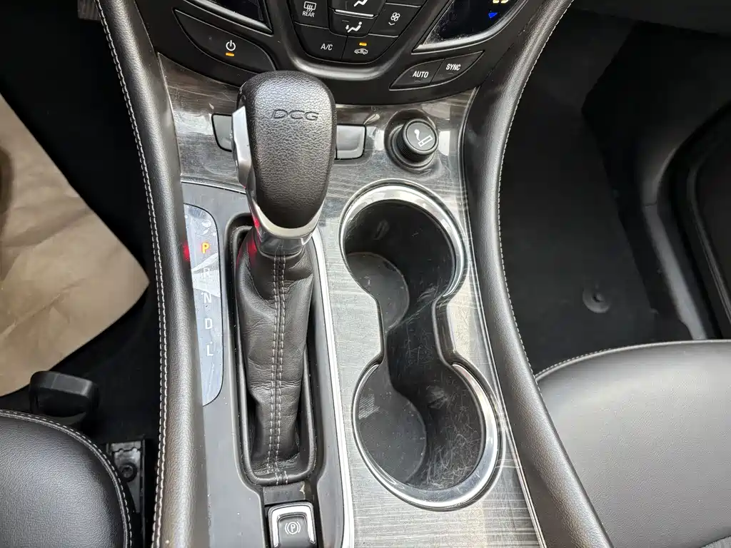 Buick Envision Plus 2021 — фото 27