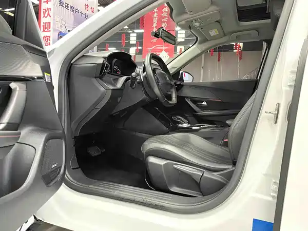 Peugeot 2008 2022